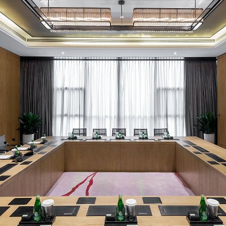 Crowne Plaza Yibin By Ihg Hotel Exterior foto