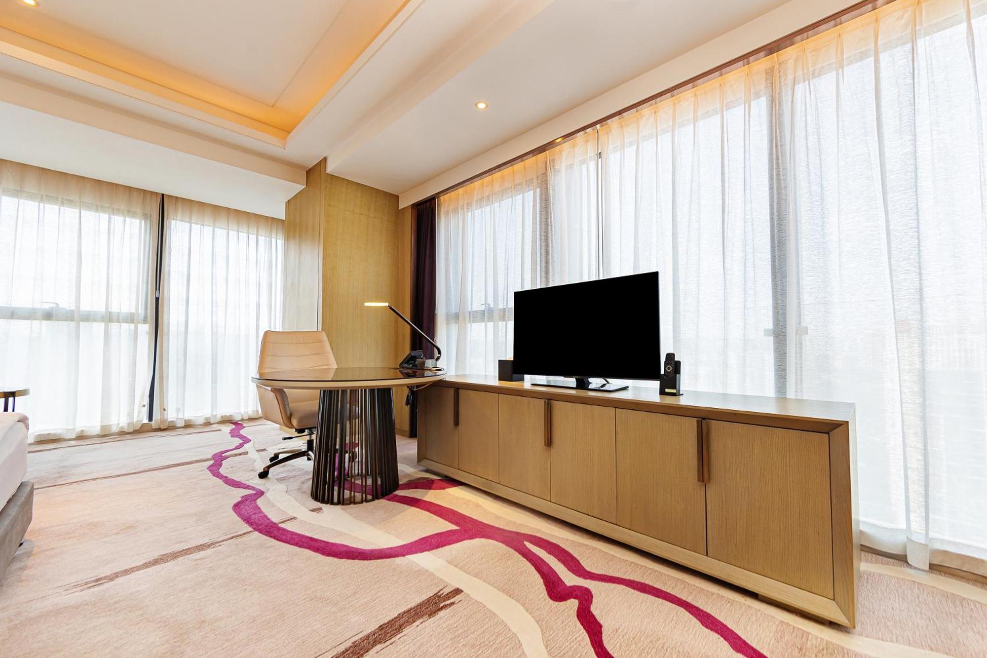 Crowne Plaza Yibin By Ihg Hotel Exterior foto