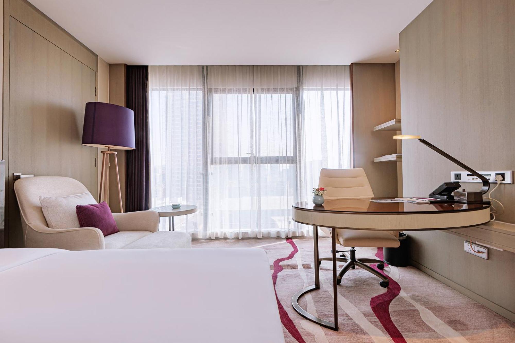 Crowne Plaza Yibin By Ihg Hotel Exterior foto