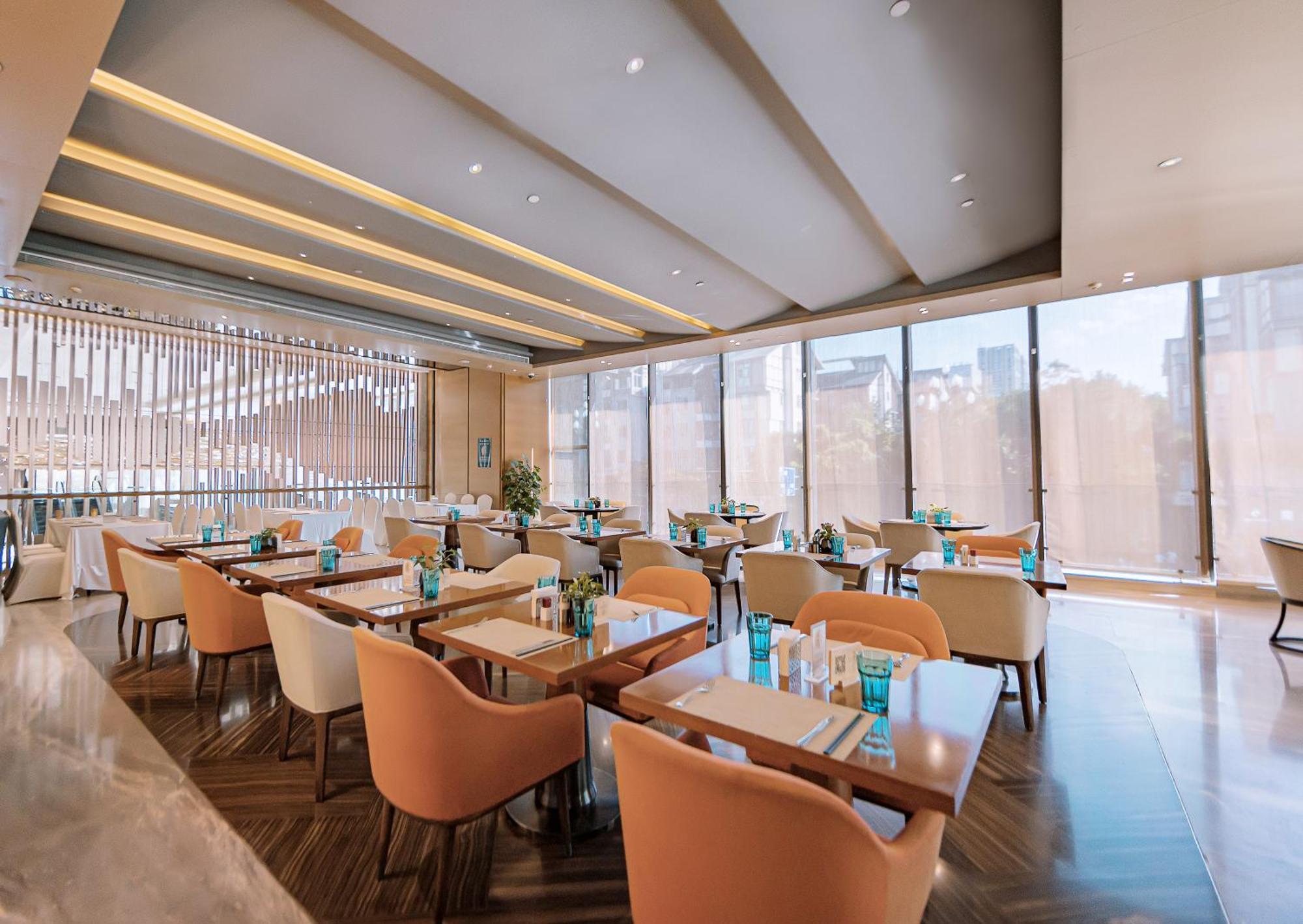 Crowne Plaza Yibin By Ihg Hotel Exterior foto