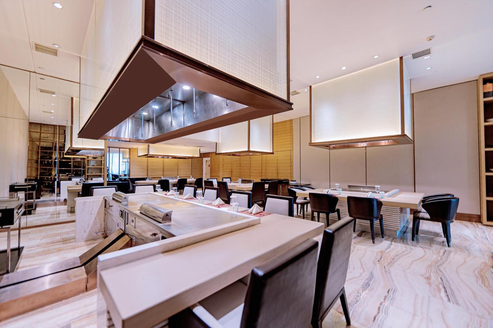 Crowne Plaza Yibin By Ihg Hotel Exterior foto